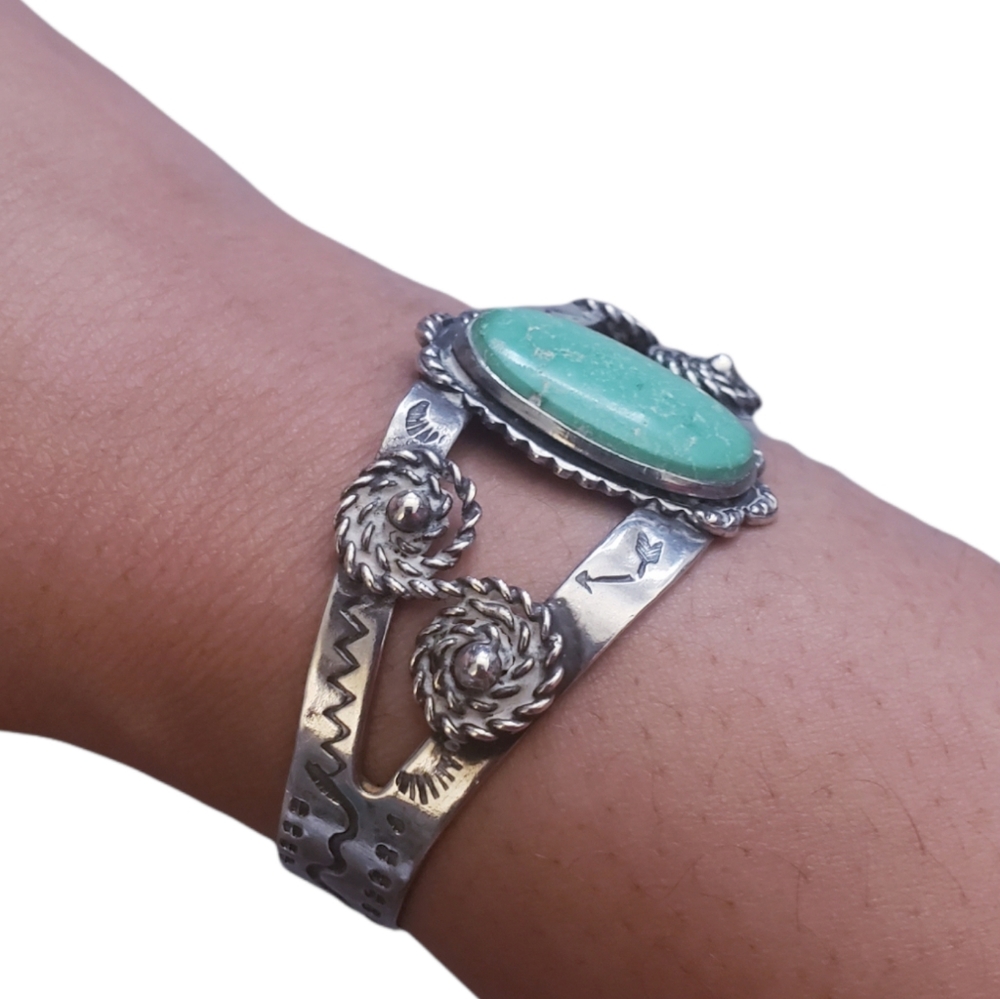 Native Sterling Silver Cuff/Bracelet - image 3